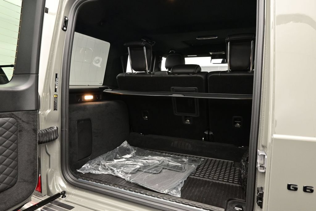 Used 2027 Mercedes-Benz G 63 AMG 4MATIC image 14