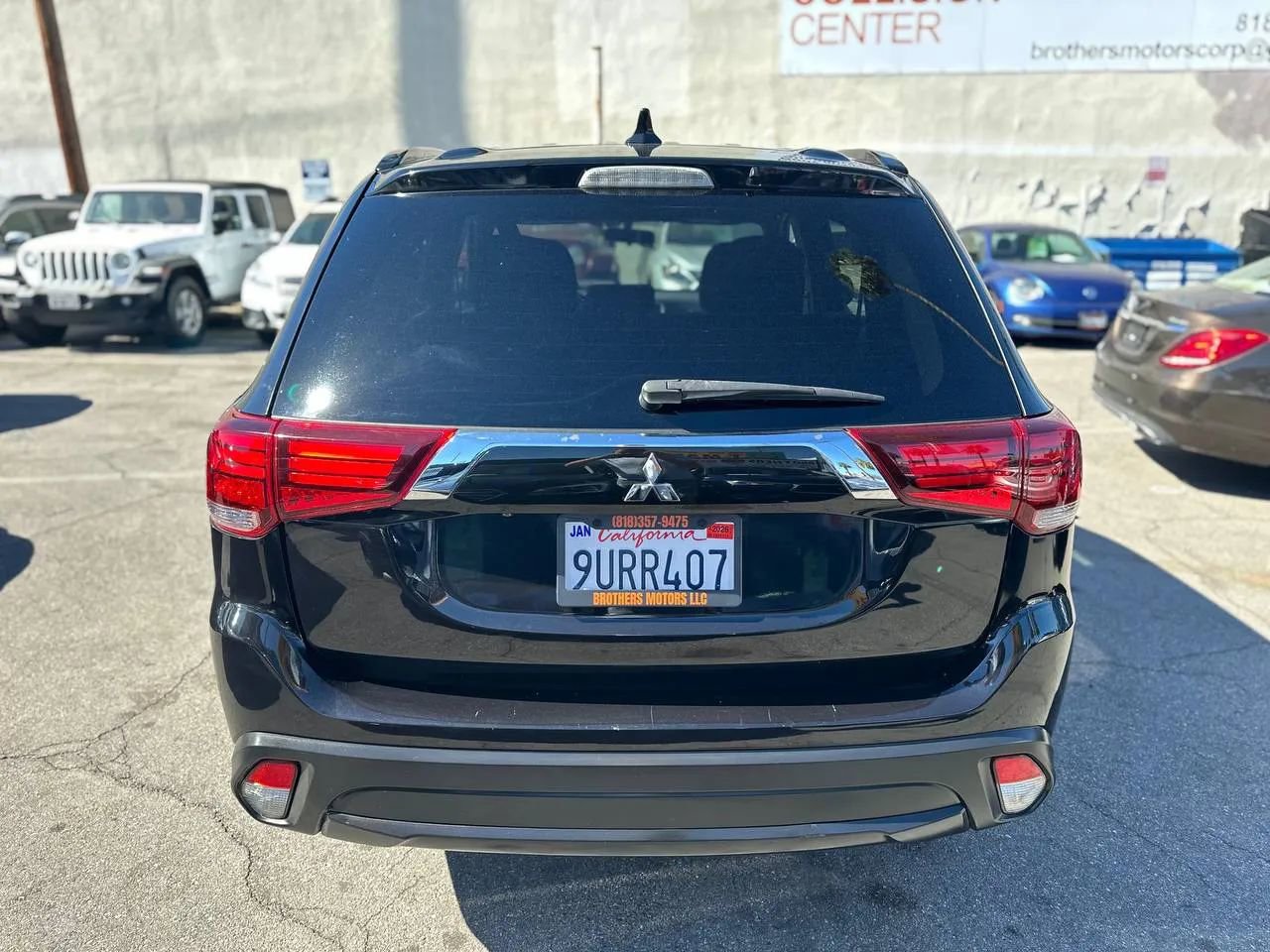 Used 2018 Mitsubishi Outlander LE image 20