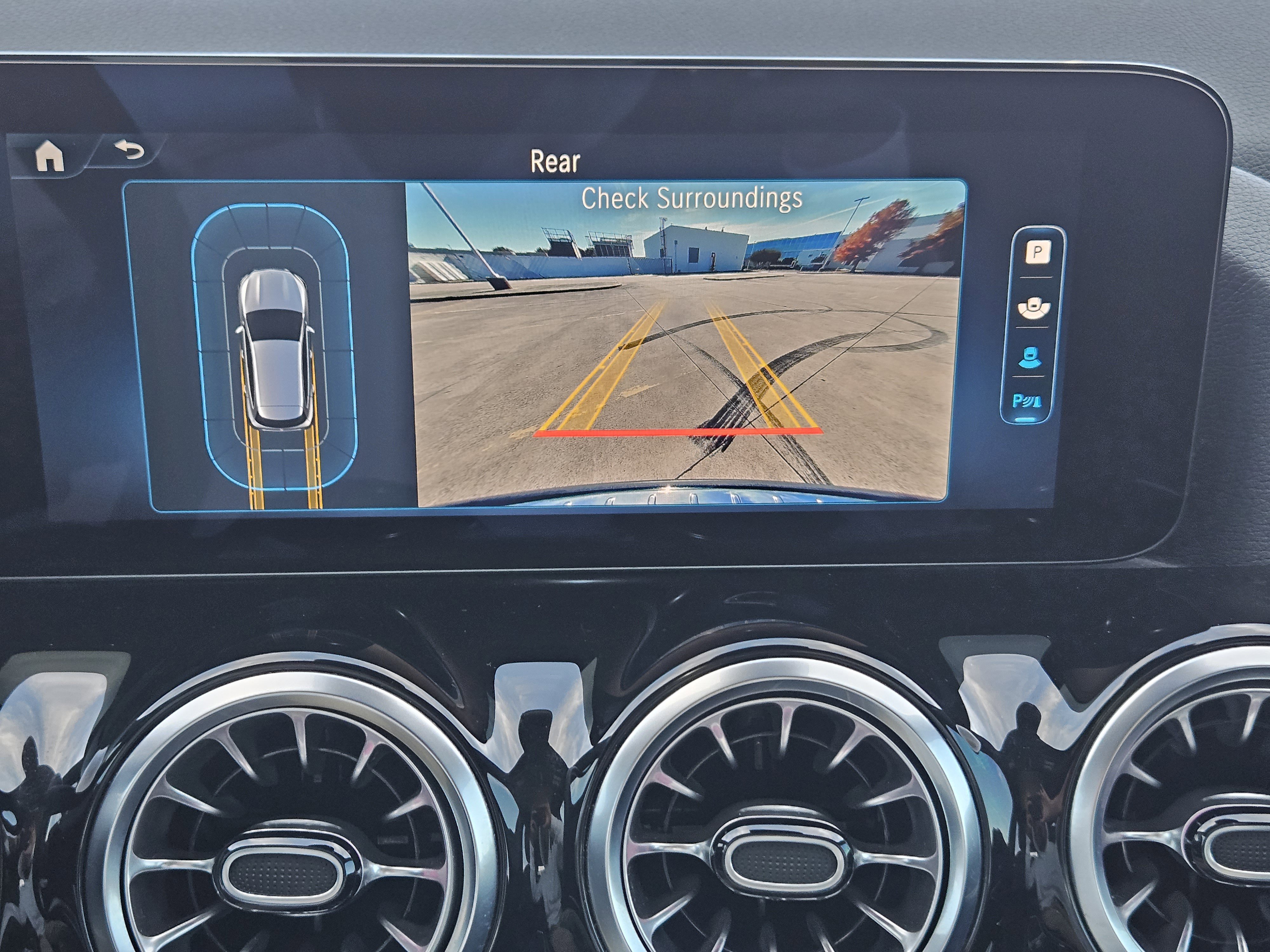 Certified 2024 Mercedes-Benz GLA 250 4MATIC image 18