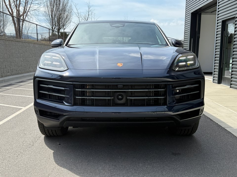 New 2026 Porsche Cayenne AWD/4WD image 10