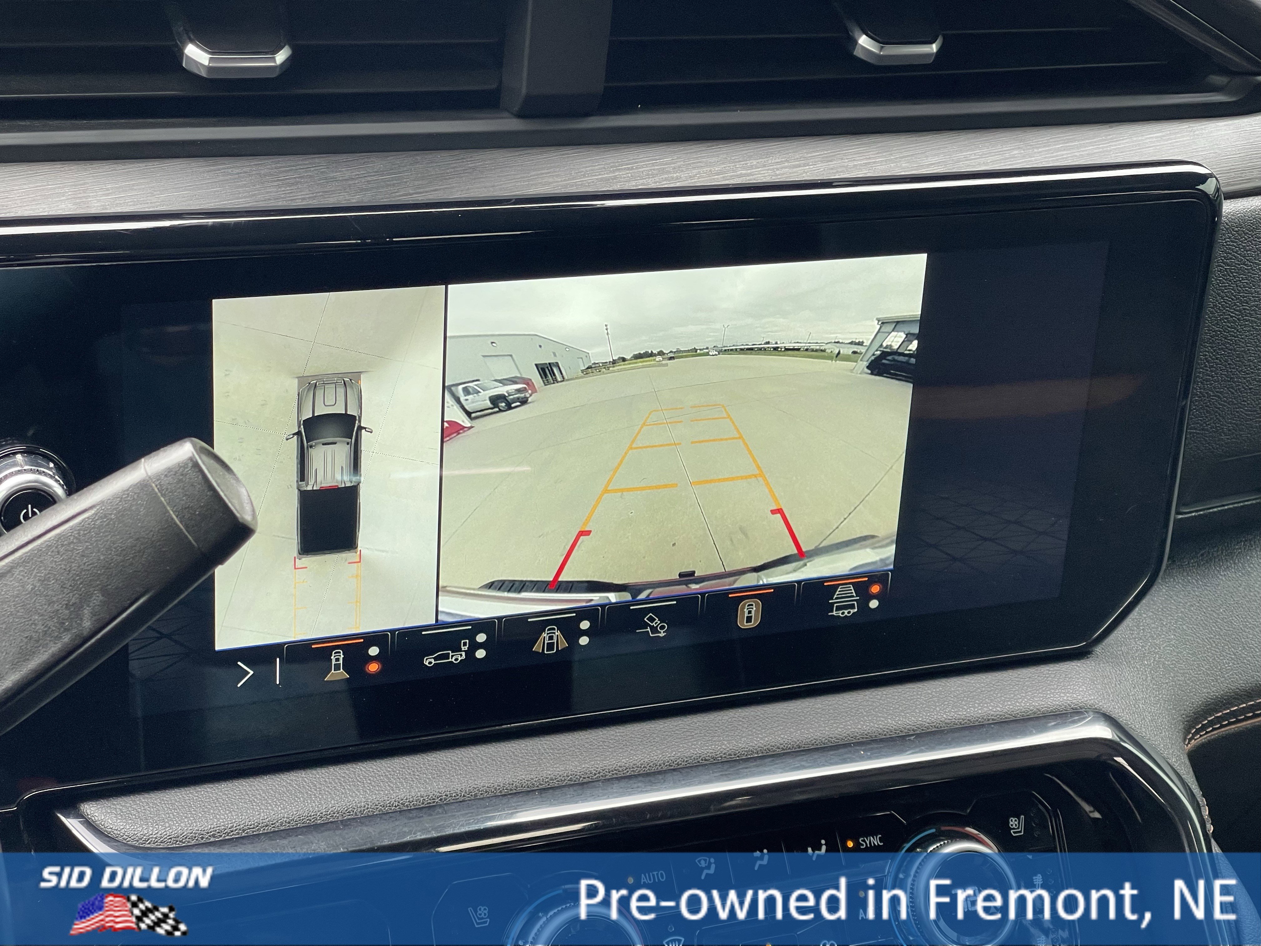 Certified 2024 GMC Sierra 2500 AT4 w/ AT4 Premium Plus Package image 3