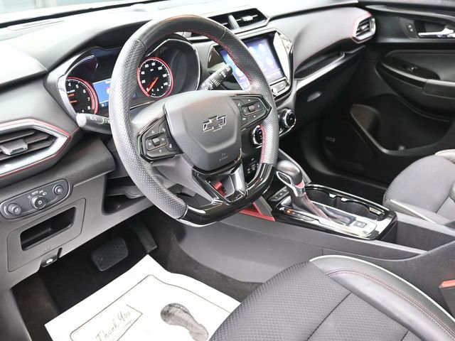 Used 2023 Chevrolet TrailBlazer RS w/ Sun and Liftgate Package image 14