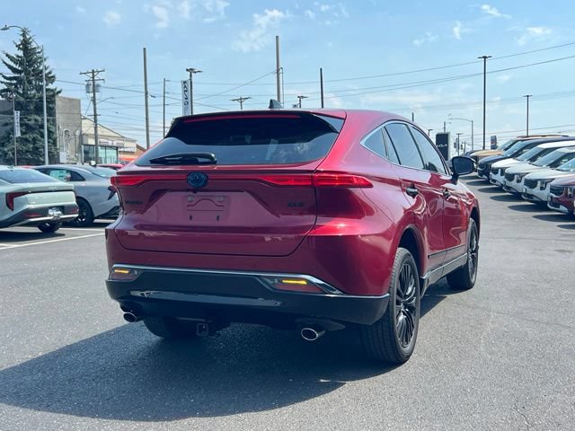 Used 2024 Toyota Venza Nightshade AWD/4WD image 11