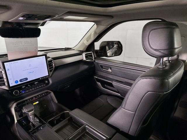 Used 2022 Toyota Tundra Limited image 8