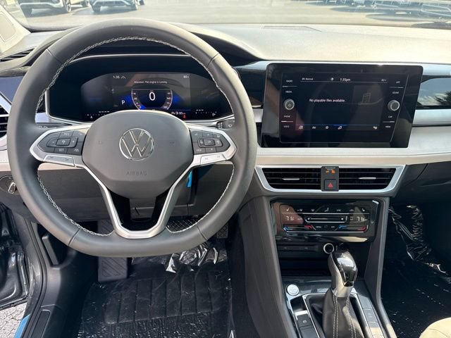 New 2026 Volkswagen Taos SE AWD/4WD image 14
