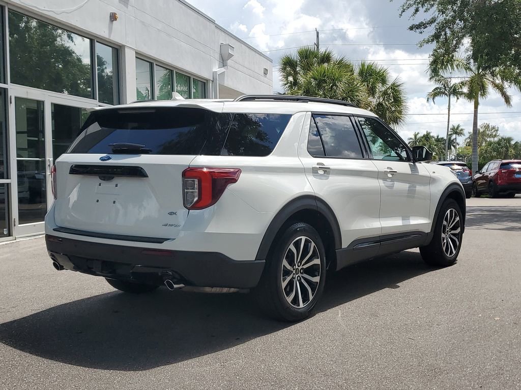 Used 2022 Ford Explorer ST-Line w/ Class IV Trailer Tow Package image 5