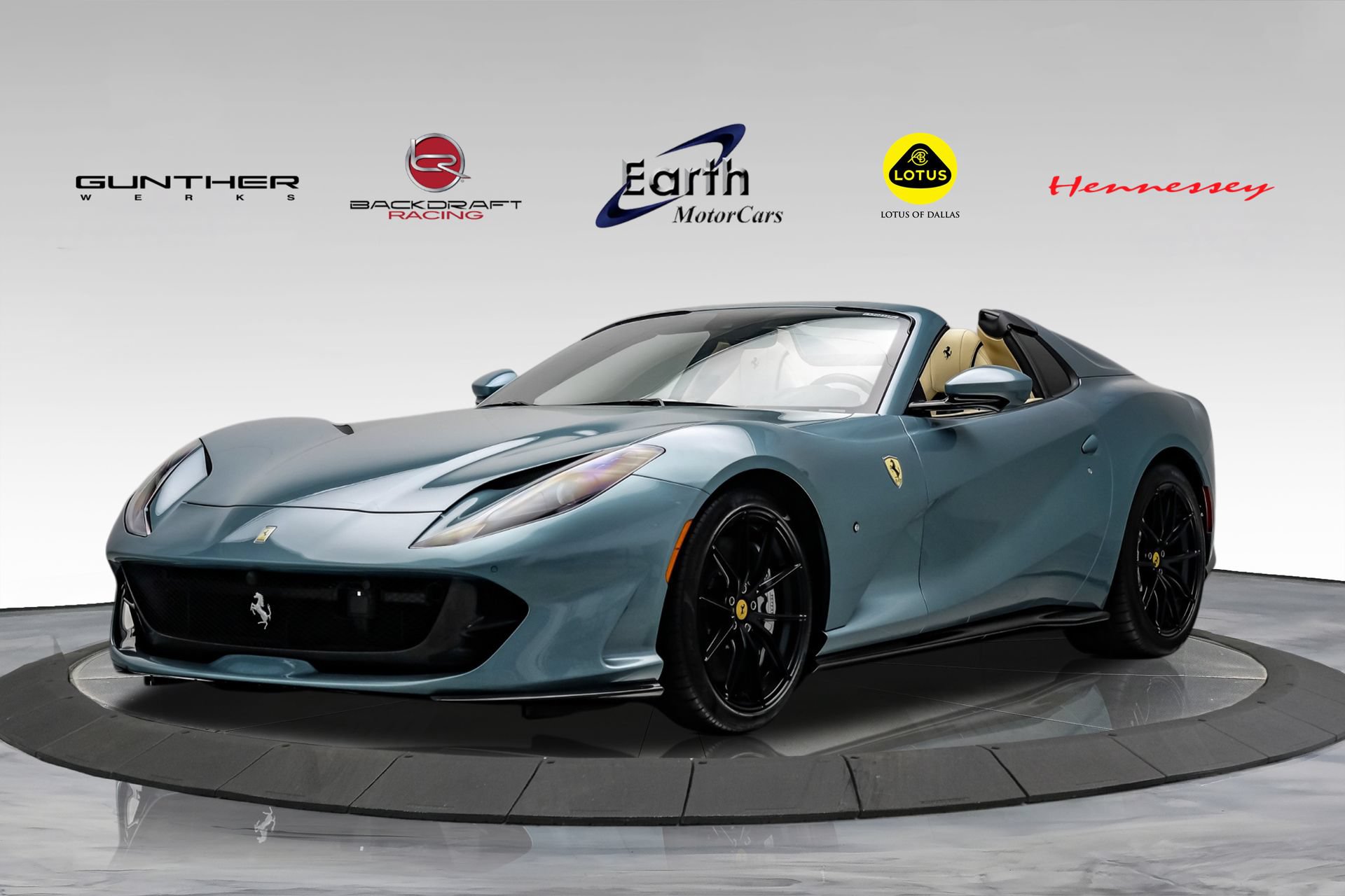 Used 2023 Ferrari 812 GTS RWD image 1