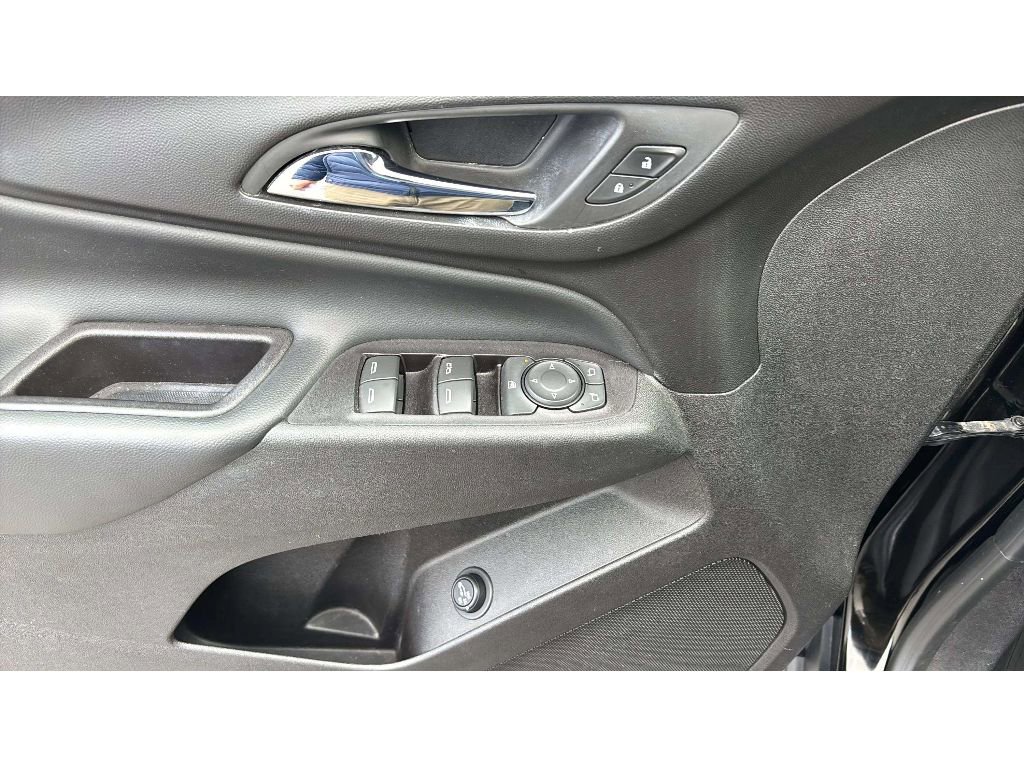 Used 2018 Chevrolet Equinox LT w/ Sun & Infotainment Package image 19