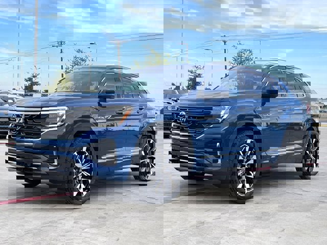 New 2026 Volkswagen Atlas Cross Sport SEL Premium R-Line image 2