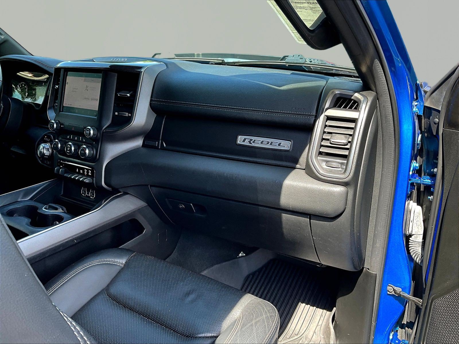 Used 2022 RAM 1500 Rebel w/ Rebel Level B Equipment Group AWD/4WD image 27
