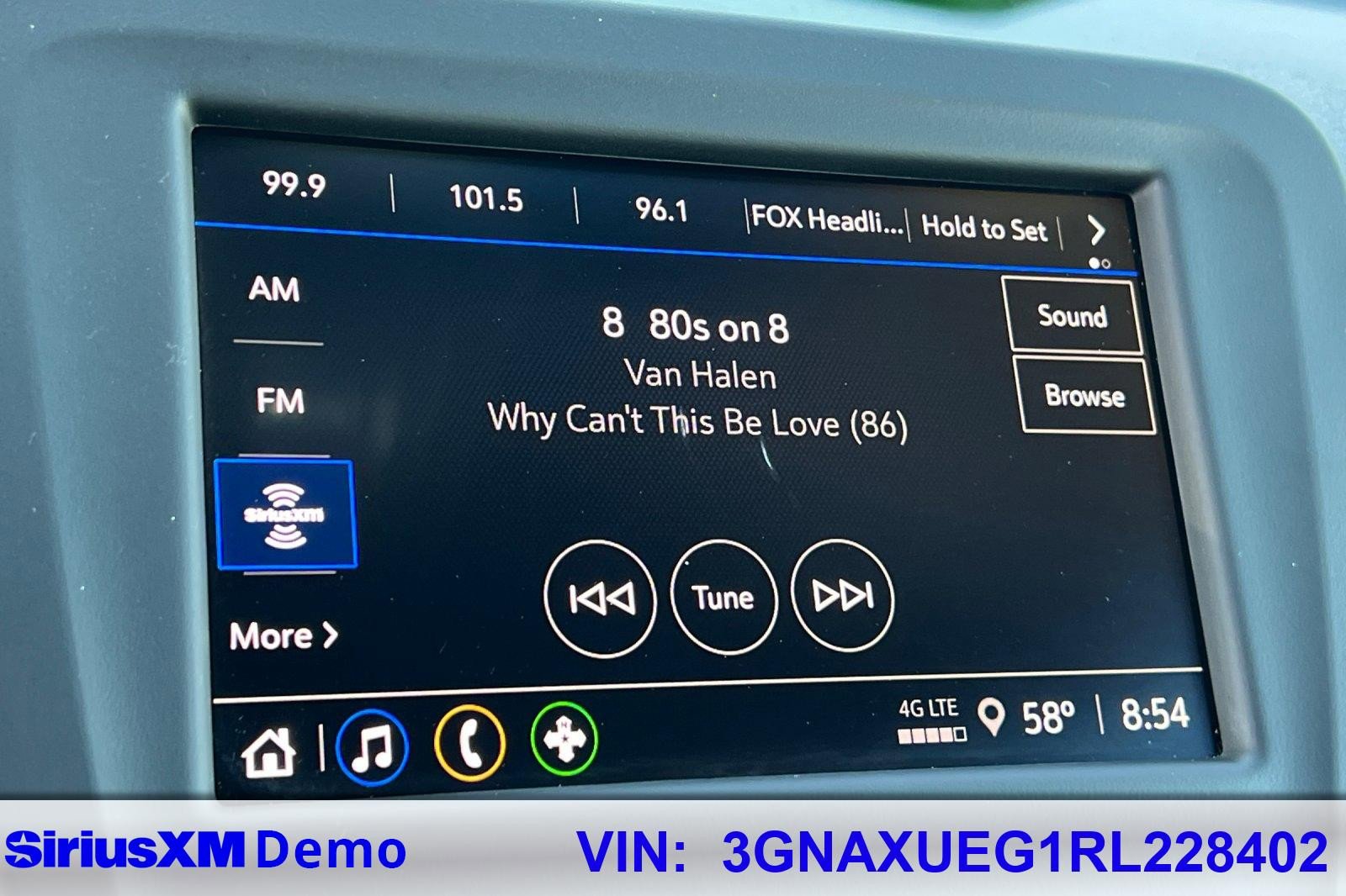 Used 2024 Chevrolet Equinox LT image 24