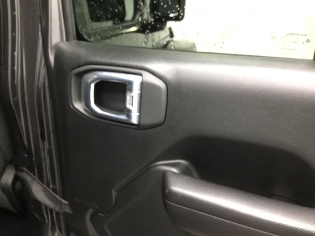 Used 2021 Jeep Wrangler Unlimited Sport image 20