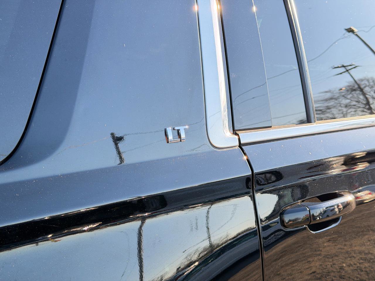 Used 2020 Chevrolet Suburban LT image 94
