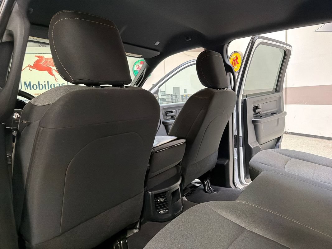 Used 2021 RAM 3500 Tradesman AWD/4WD image 35