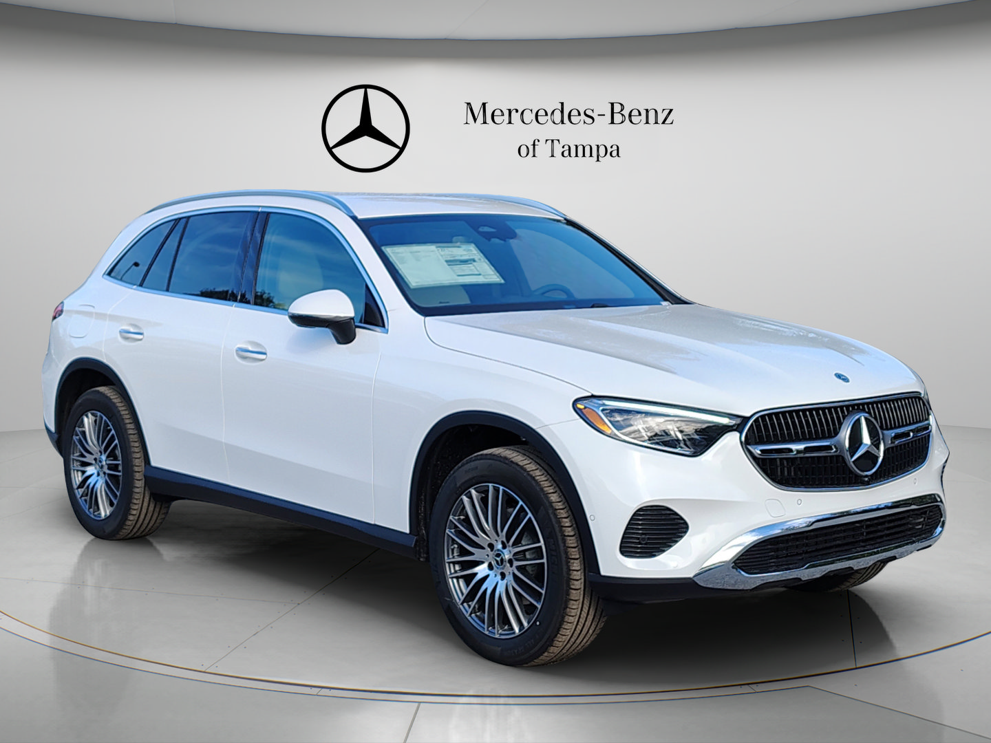 Certified 2026 Mercedes-Benz GLC 300 image 4