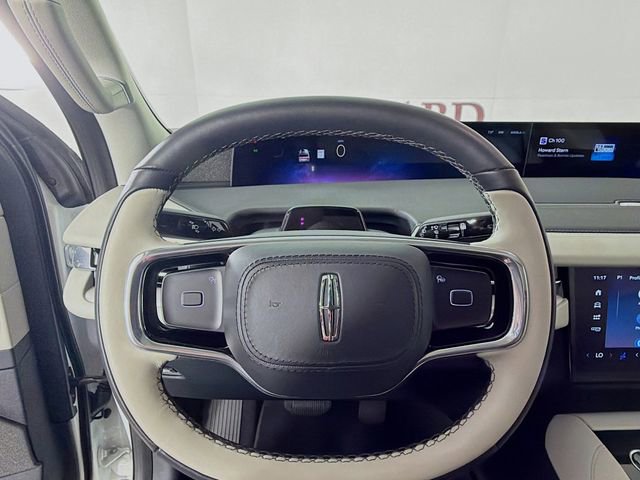 New 2026 Lincoln Navigator L Reserve AWD/4WD image 12