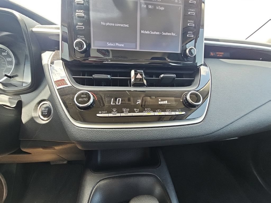 Used 2020 Toyota Corolla LE w/ LE Premium Package FWD image 39