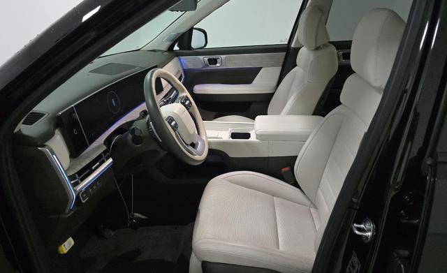 Used 2024 Hyundai Santa Fe Calligraphy image 6