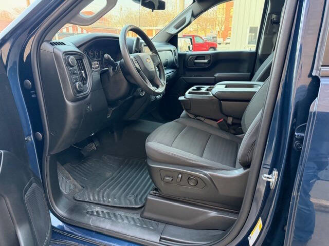 Used 2022 Chevrolet Silverado 1500 W/T w/ WT Safety Package image 8