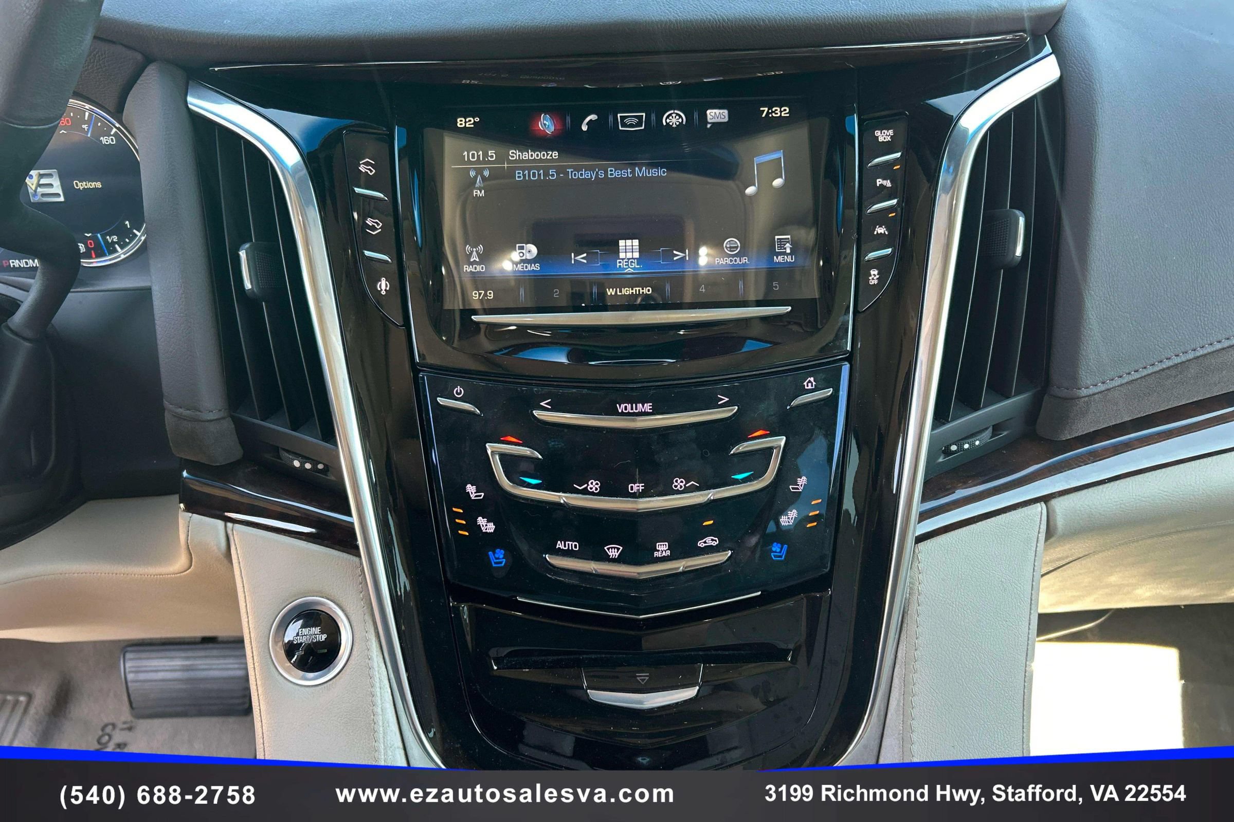Used 2016 Cadillac Escalade ESV Luxury AWD/4WD image 23