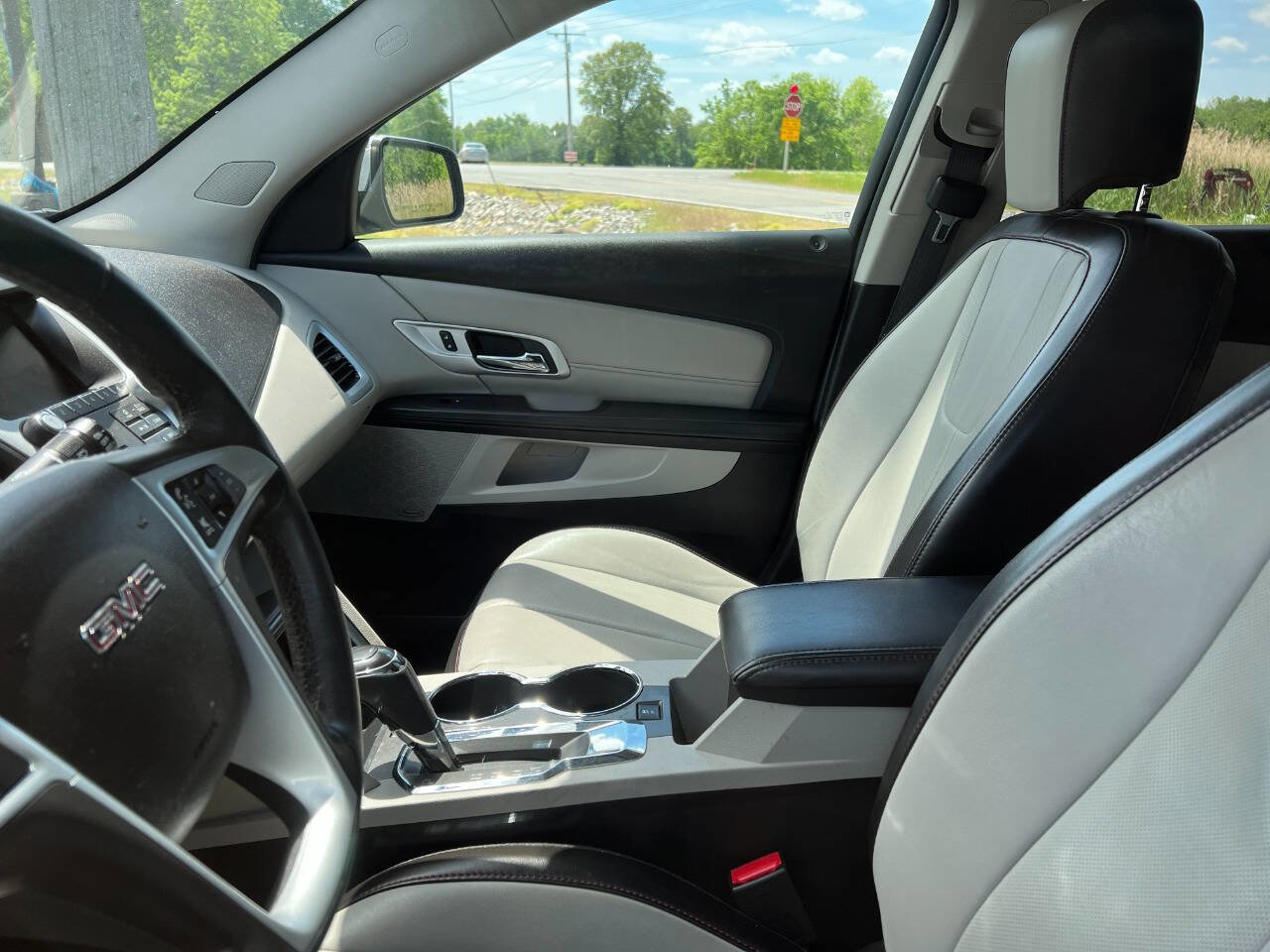 Used 2016 GMC Terrain SLT w/ Open Road Package FWD image 11