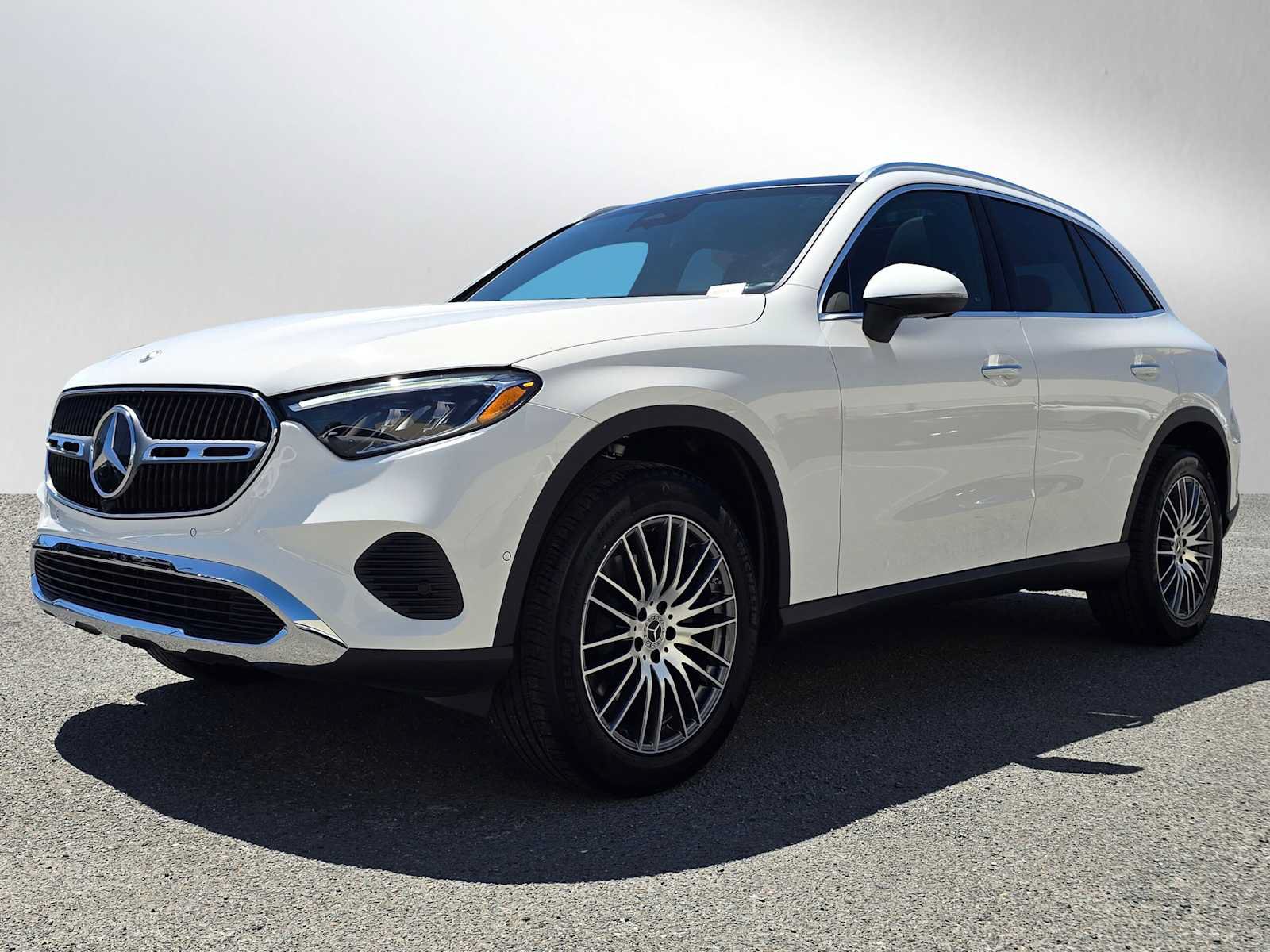 Used 2026 Mercedes-Benz GLC 300 4MATIC image 7