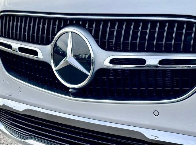New 2026 Mercedes-Benz GLC 300 4MATIC image 5