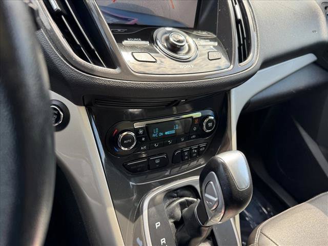 Used 2015 Ford C-MAX SEL w/ Equipment Group 303A FWD image 15