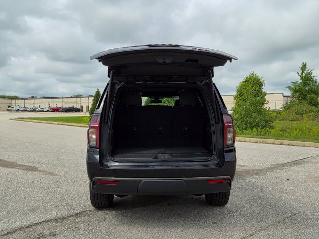 Used 2021 Chevrolet Tahoe RST w/ Luxury Package AWD/4WD image 10
