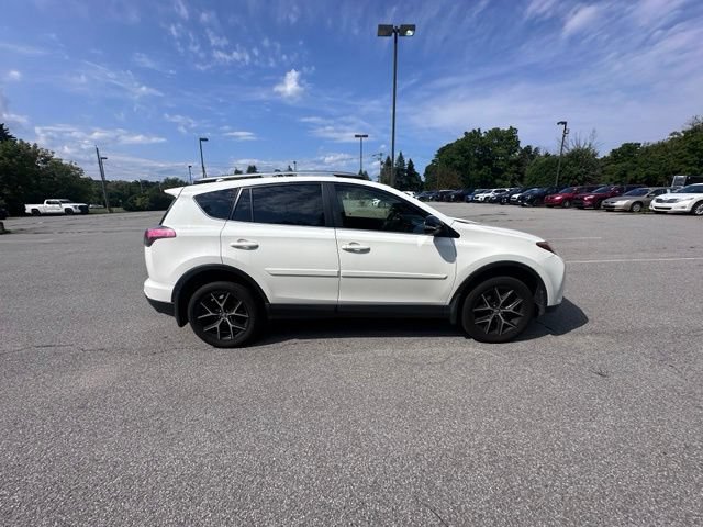 Used 2017 Toyota RAV4 SE w/ Power Special Value Package AWD/4WD image 2