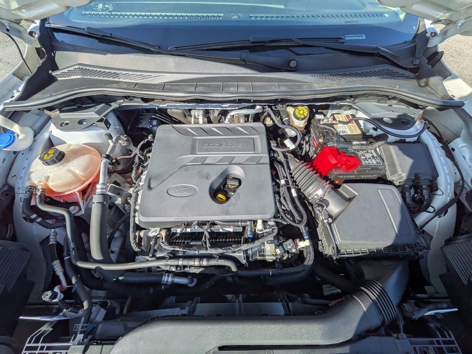 Certified 2020 Ford Escape S image 5