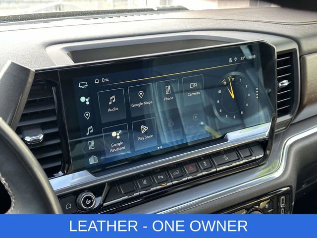 Used 2024 Chevrolet Silverado 2500 High Country w/ High Country Premium Package image 3