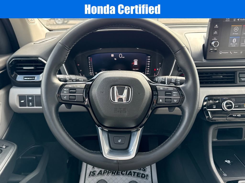 Certified 2025 Honda Pilot Elite image 17
