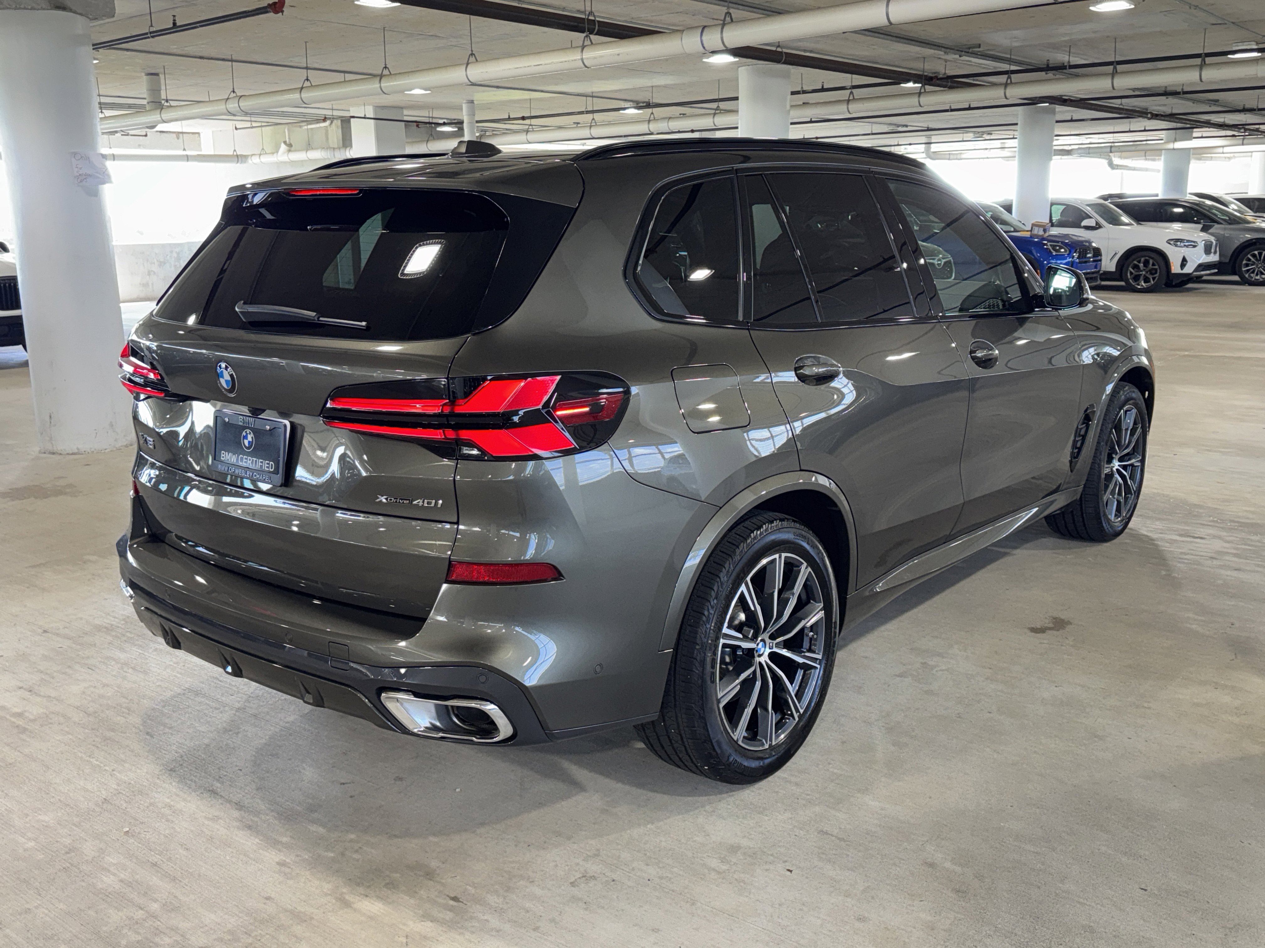 Certified 2025 BMW X5 xDrive40i w/ M Sport Package image 8