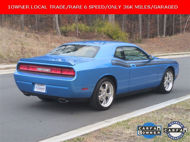 Used 2010 Dodge Challenger R/T image 16
