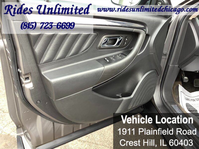 Used 2011 Ford Taurus Limited FWD image 23