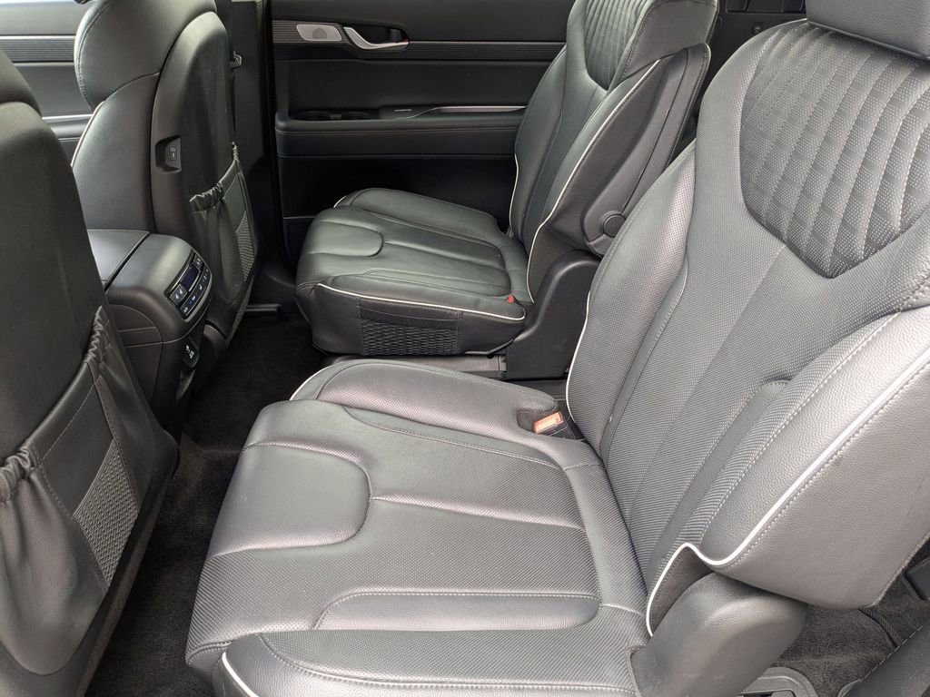 Used 2025 Hyundai Palisade Limited image 27