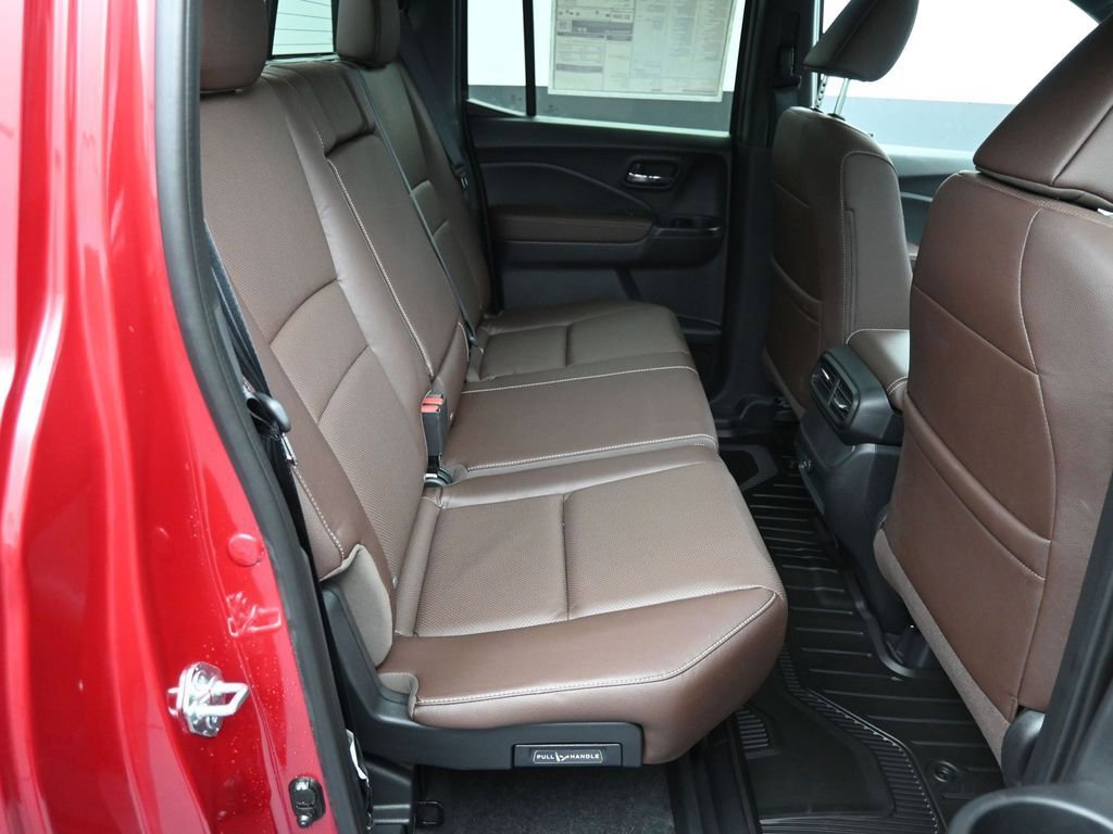 Certified 2025 Honda Ridgeline RTL image 24