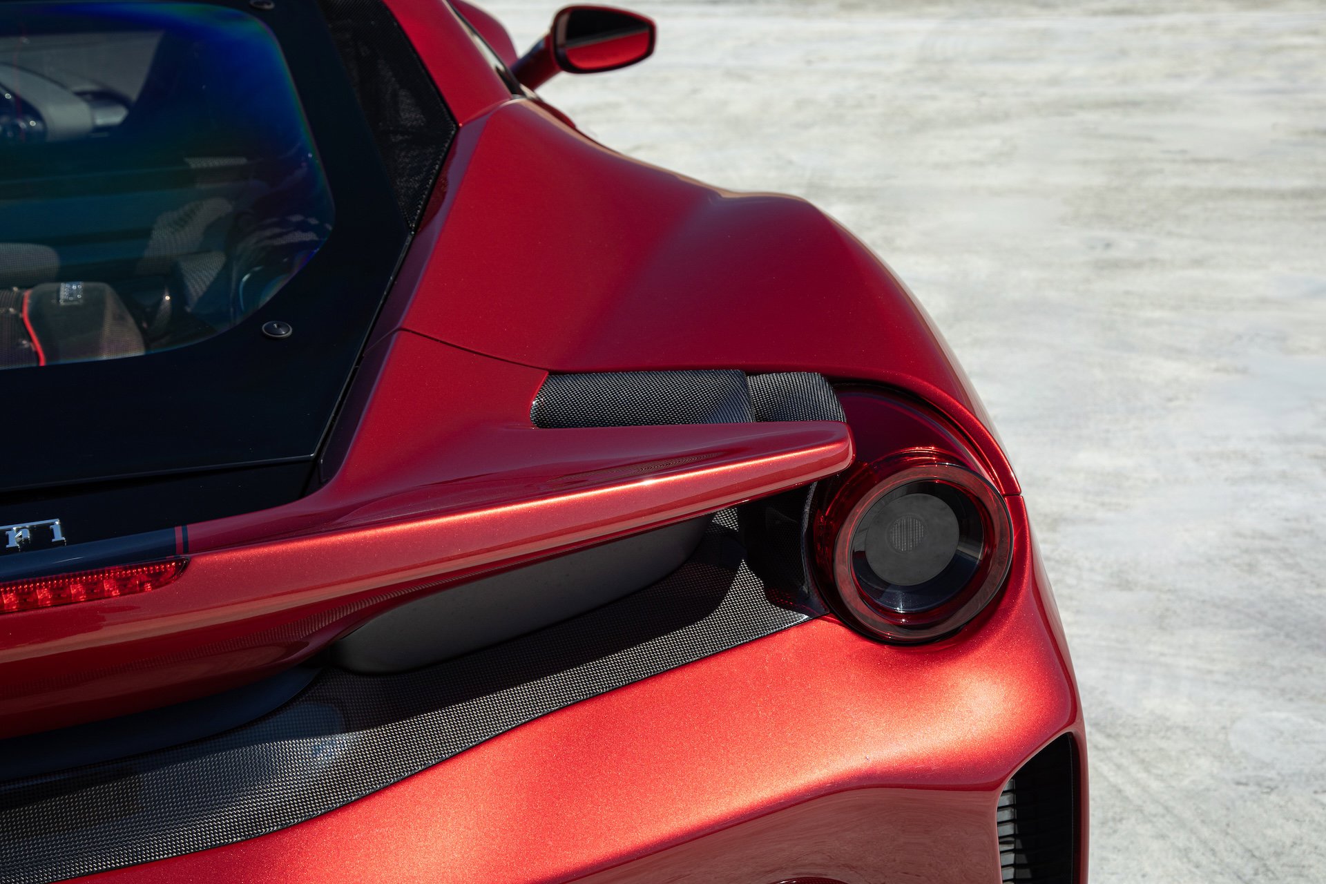 Certified 2019 Ferrari 488 Pista image 18