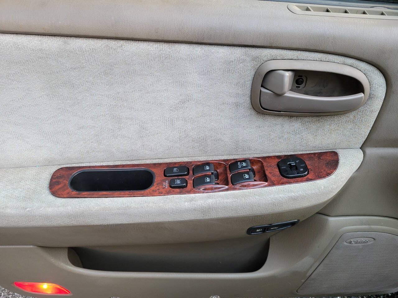 Used 2004 Kia Optima FWD image 16