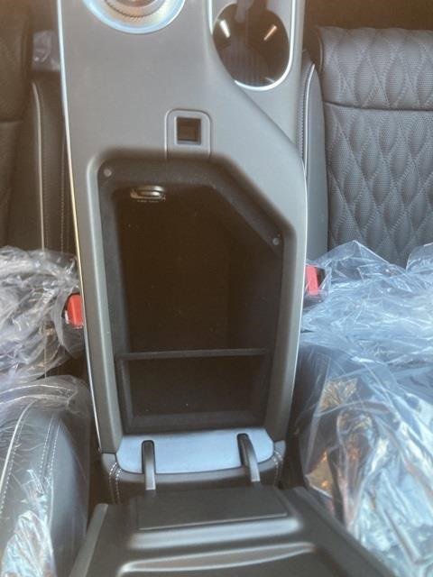 Used 2025 Genesis GV70 3.5T Sport w/ Sport Advanced Package image 18