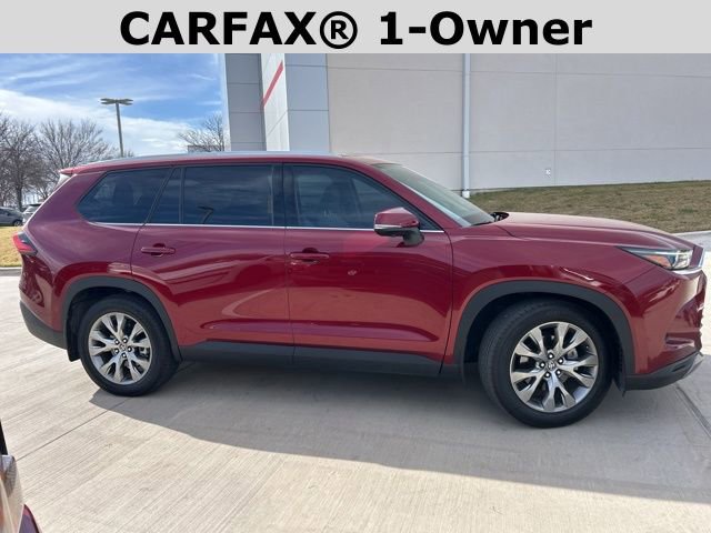 Used 2024 Toyota Grand Highlander AWD Hybrid image 2