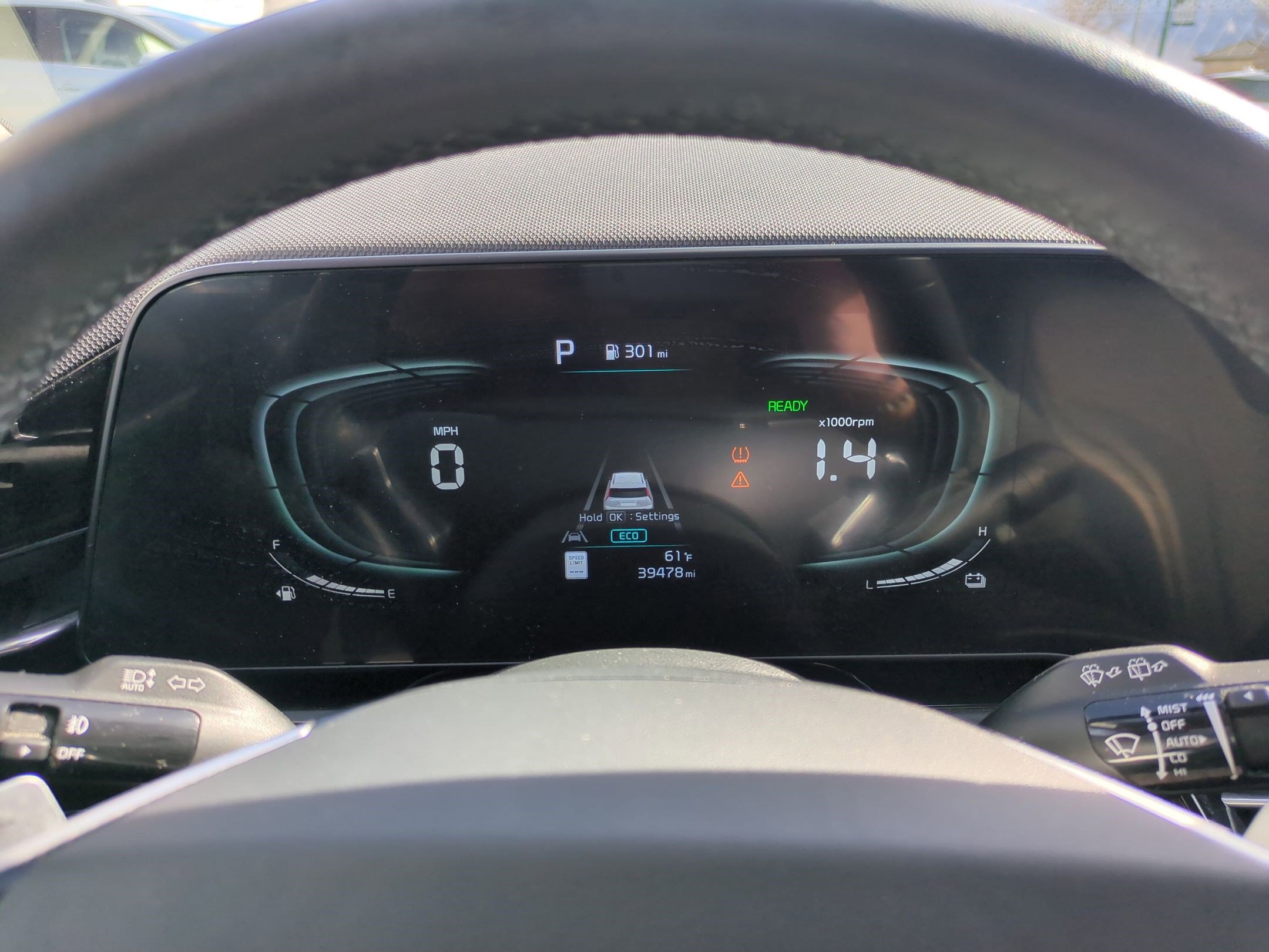 Used 2023 Kia Niro EX Touring image 24