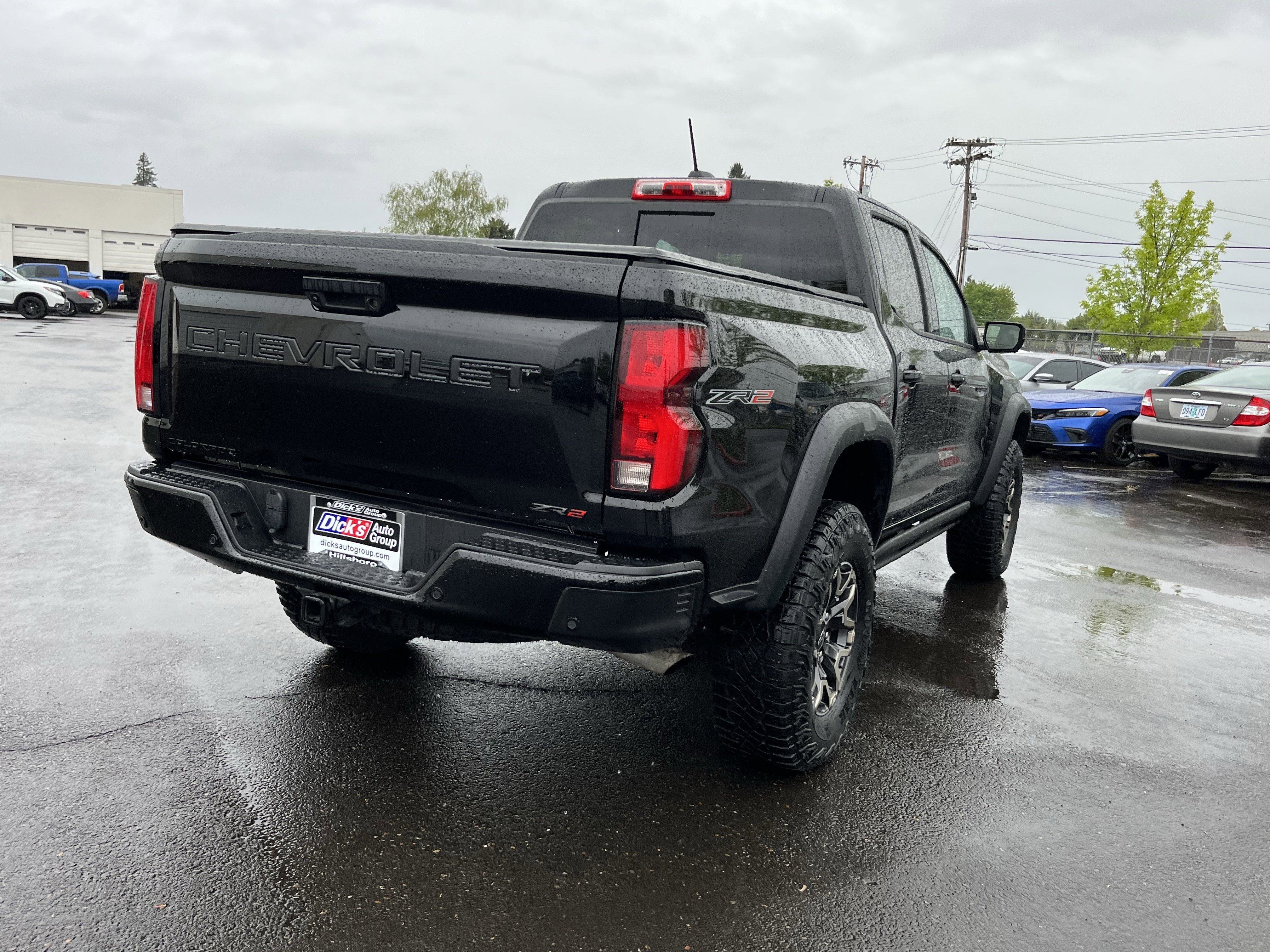 Used 2024 Chevrolet Colorado ZR2 w/ Technology Package AWD/4WD image 5