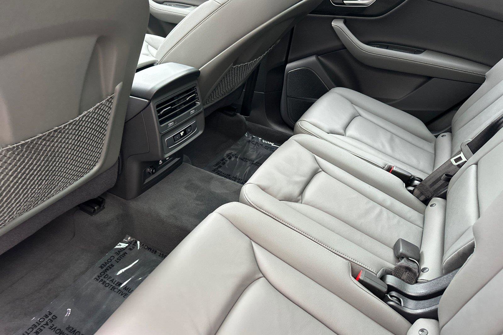 Certified 2025 Audi Q7 3.0T Premium Plus w/ Premium Plus Package image 12