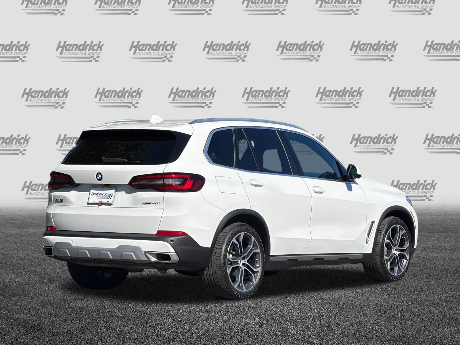 Certified 2023 BMW X5 xDrive40i w/ Climate Comfort Package AWD/4WD image 5