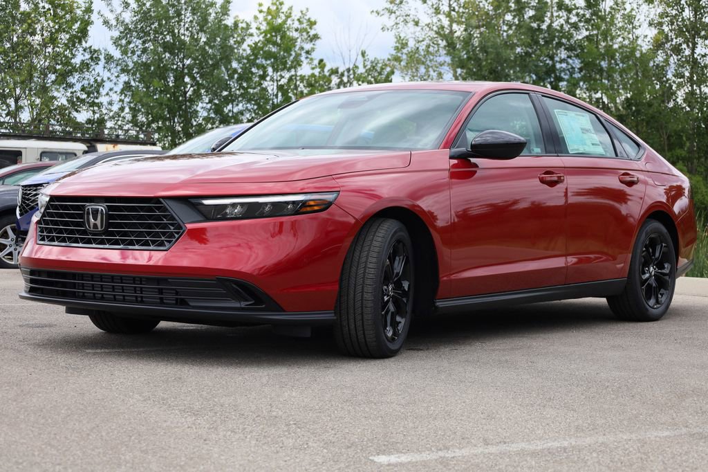 New 2025 Honda Accord SE image 3