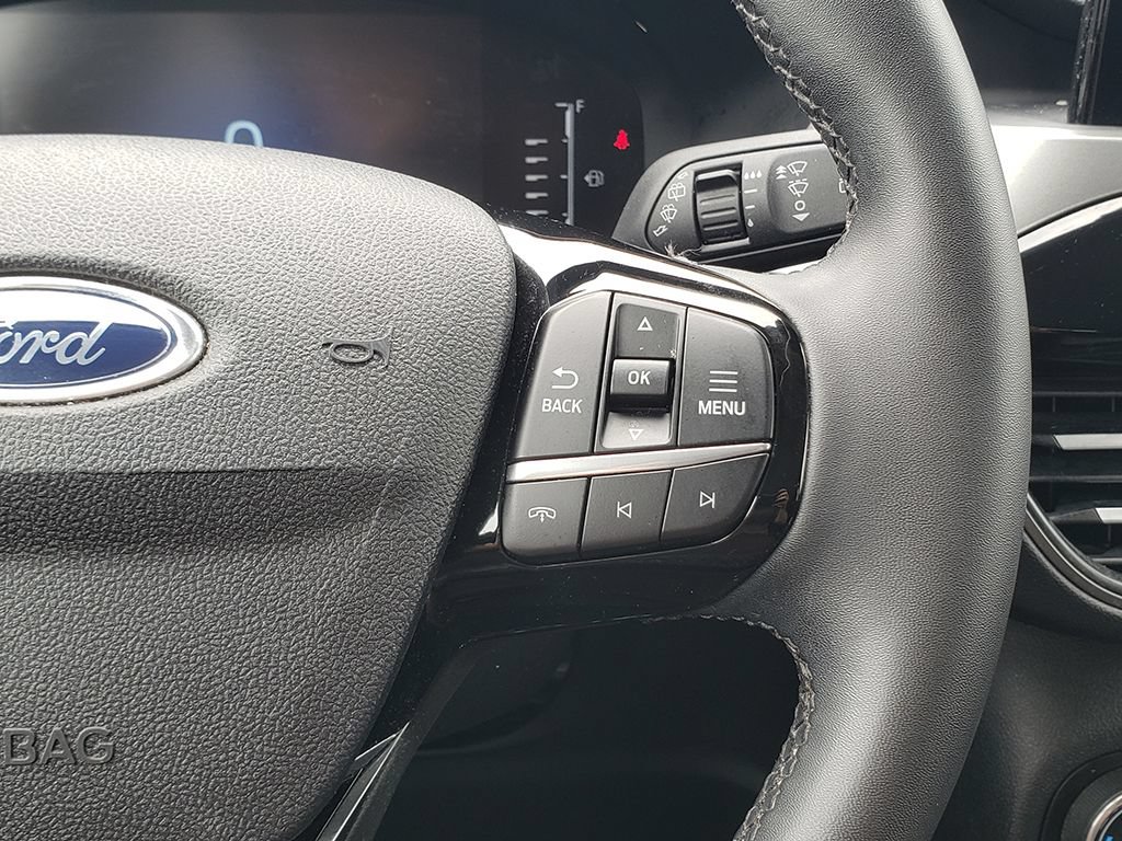 Certified 2023 Ford Escape Active AWD/4WD image 28