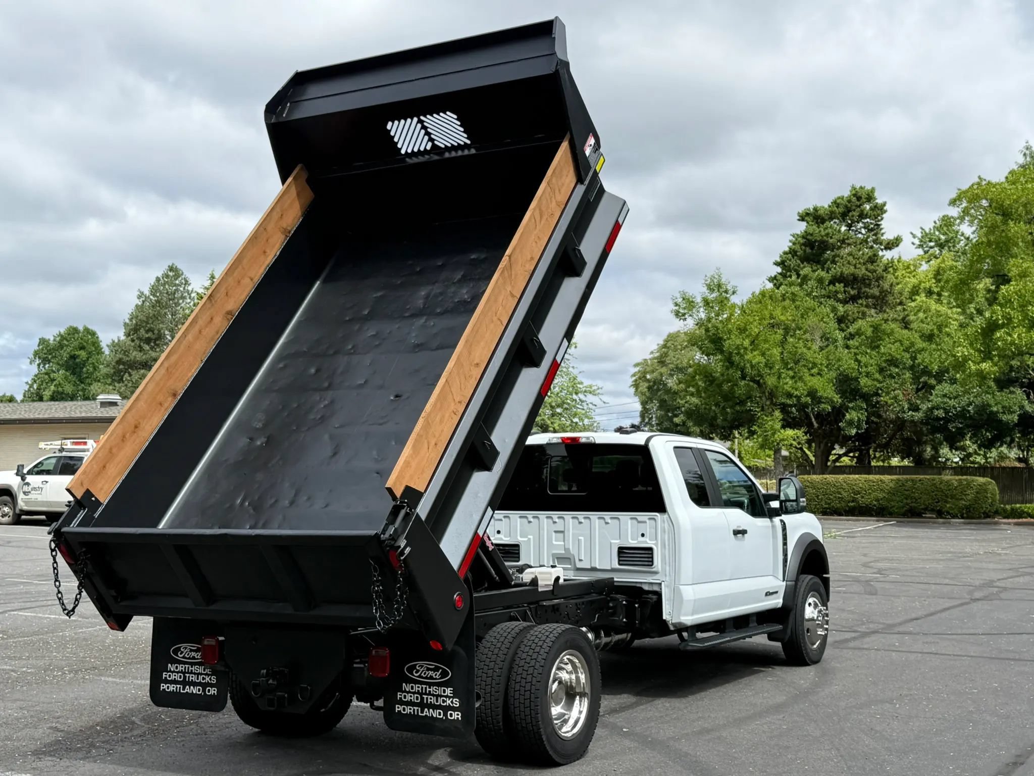 Used 2023 Ford F450 XL RWD image 32
