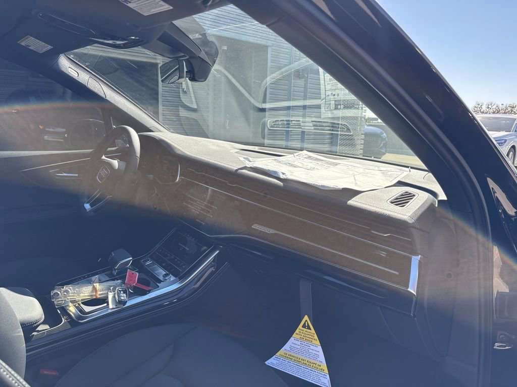 New 2026 Audi Q7 3.0T Premium Plus AWD/4WD image 15
